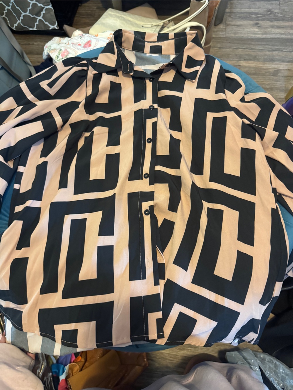 Geometric Print Button-Up Shirt in Tan and Black
